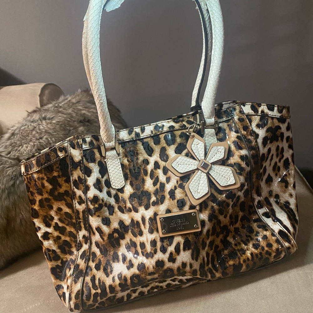 GUESS leopard print handbag